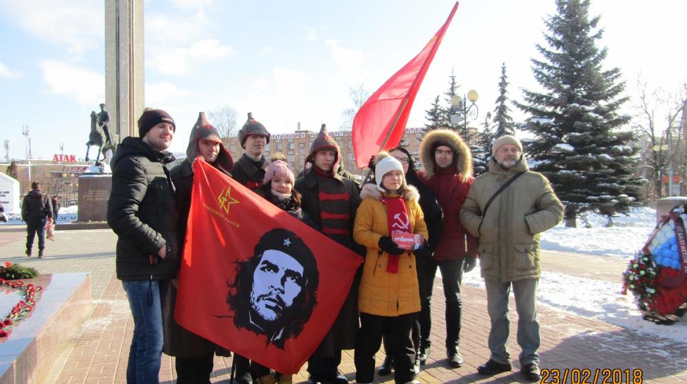 Слава Советской Красной Армии! Акция калужских коммунистов