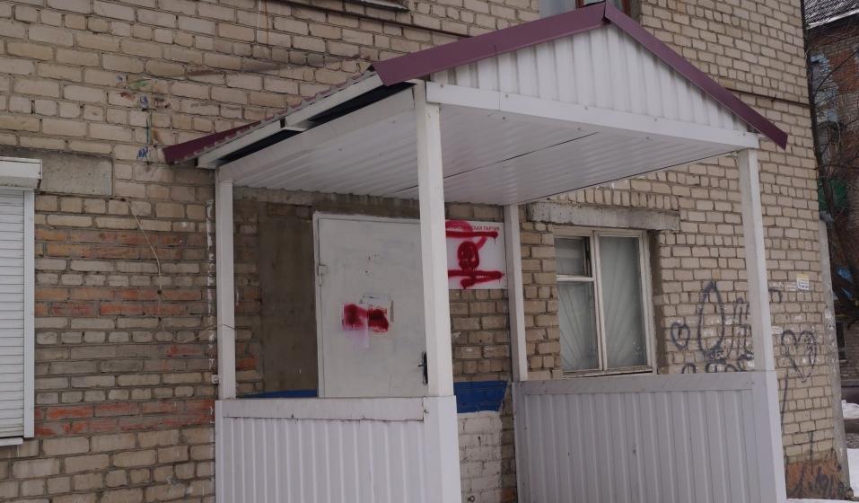 В Пензе на помещение КПРФ совершена атака вандалов