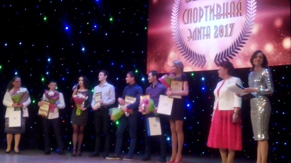 Тюменская область. Коммунисты приняли участие в празднике "Спортивная элита"