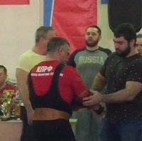 Тюменский коммунист занял первое место в чемпионате  Западной Сибири по пауэрлифтингу и превысил мировой рекорд