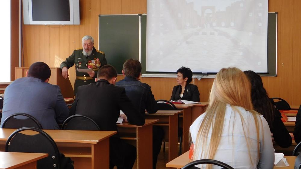 Оренбургские коммунисты совместно с Оренбургским педуниверситетом провели научно-практическую конференцию, посвященную столетию Красной Армии