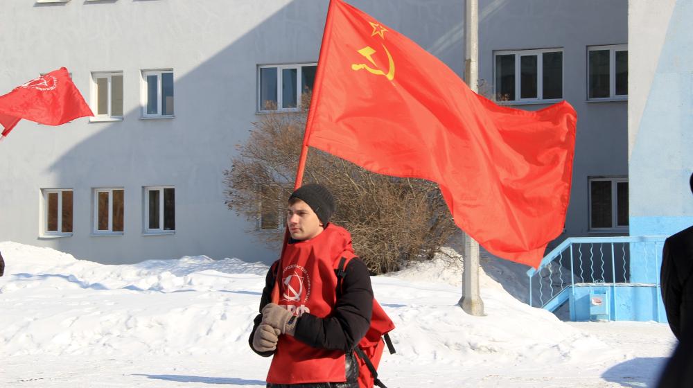 В Томске прошел митинг в поддержку Павла Грудинина и его программы «20 шагов»