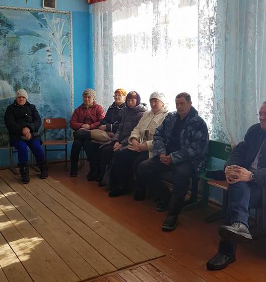 Алтайский край. Депутатская и муниципальная «вертикаль» КПРФ вместе борется против сокращения медицинских учреждений в сельской местности