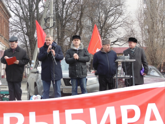 Дон выбирает Грудинина – заявили участники митинга в Ростове-на-Дону