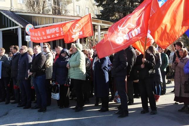 Саратовские коммунисты отметили День космонавтики