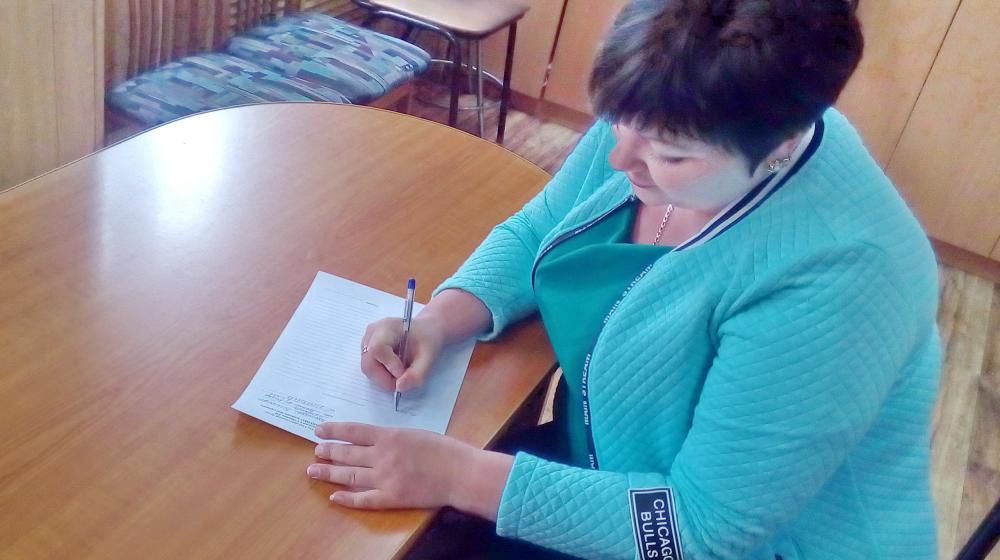 Приморский край. Правозащитники Артема под флагом КПРФ продолжают помогать горожанам бороться с беспределом и бардаком