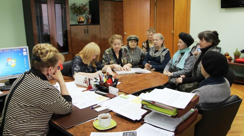 Саратовская область. Вице-спикера облдумы коммуниста Ольгу Алимову попросили решить вопрос с подходом к Волге