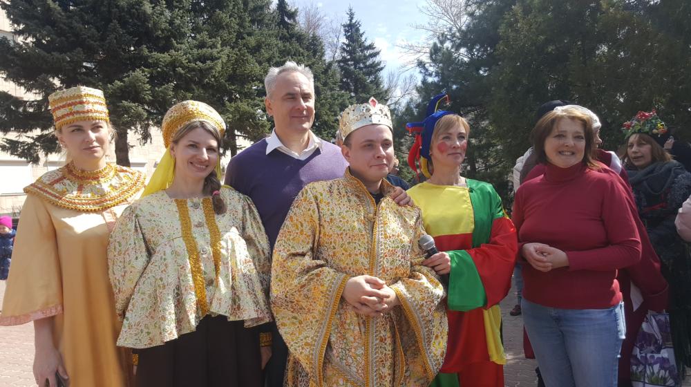 Уникальный митинг-спектакль провели в Ростове-на-Дону обманутые дольщики