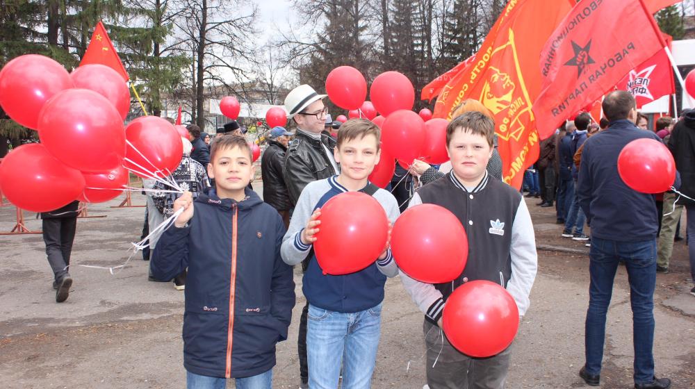 В Уфе прошел митинг, посвящённый Международному дню солидарности трудящихся и социально-экономическим проблемам