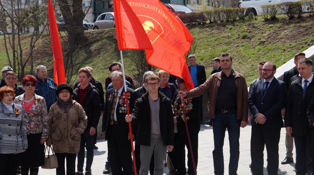 Федеральная эстафета «Огонь наших сердец» стартовала во Владивостоке