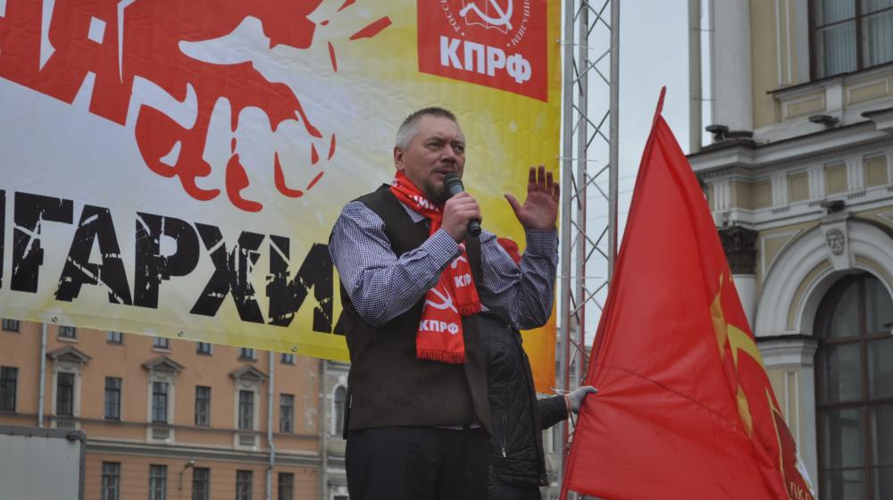 Первомайские шествие и митинг прошли в Ленинграде