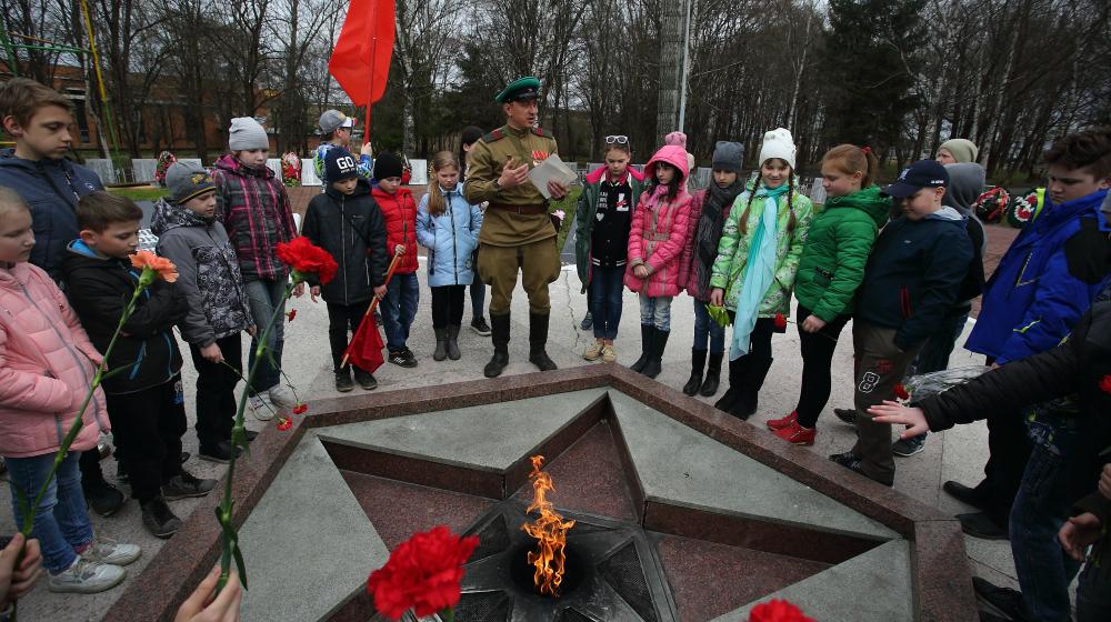 Ленобласть под красными флагами Победы