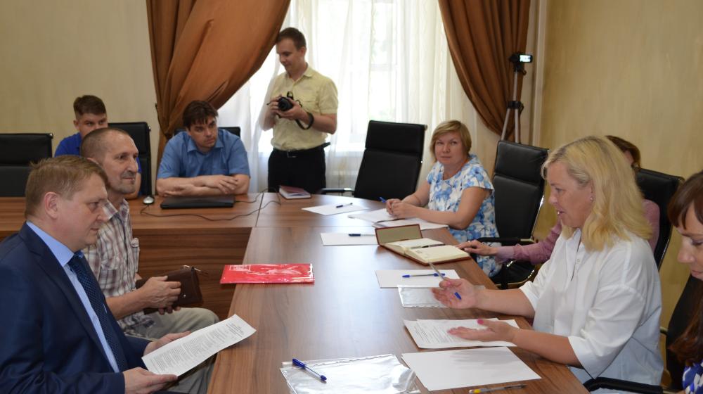 Владислав Егоров подал документы в Избирательную комиссию Нижегородской области