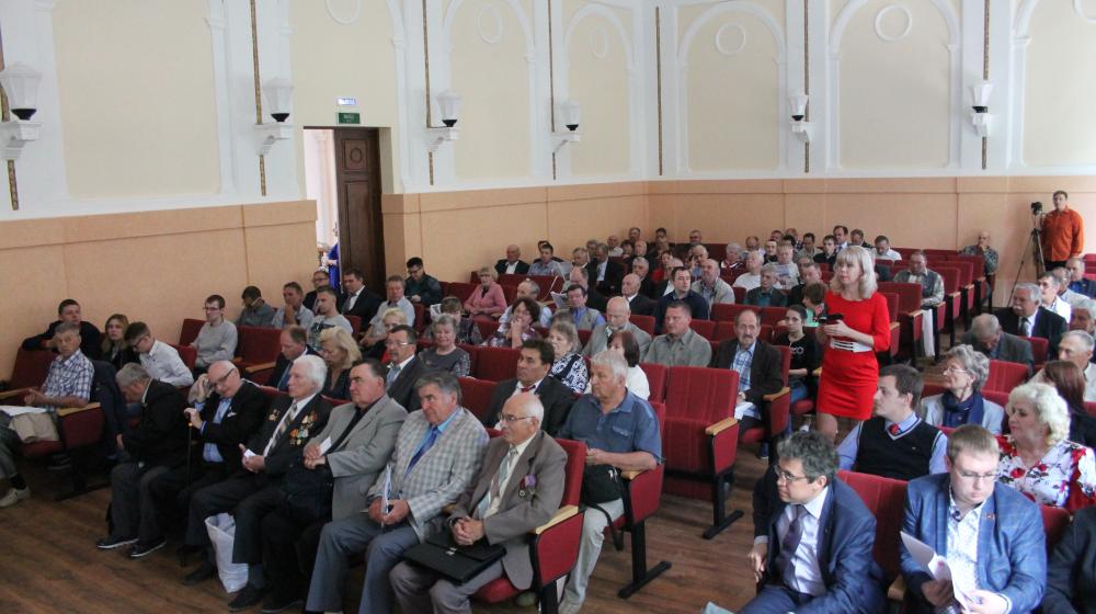 Состоялась Конференция Псковского областного отделения КПРФ