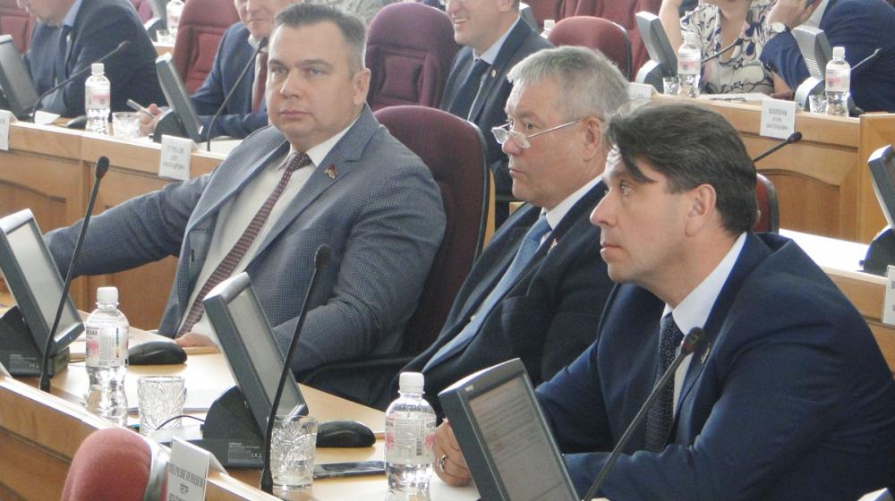 Фракция КПРФ оценила отчет ВРИО губернатора Амурской области на двойку