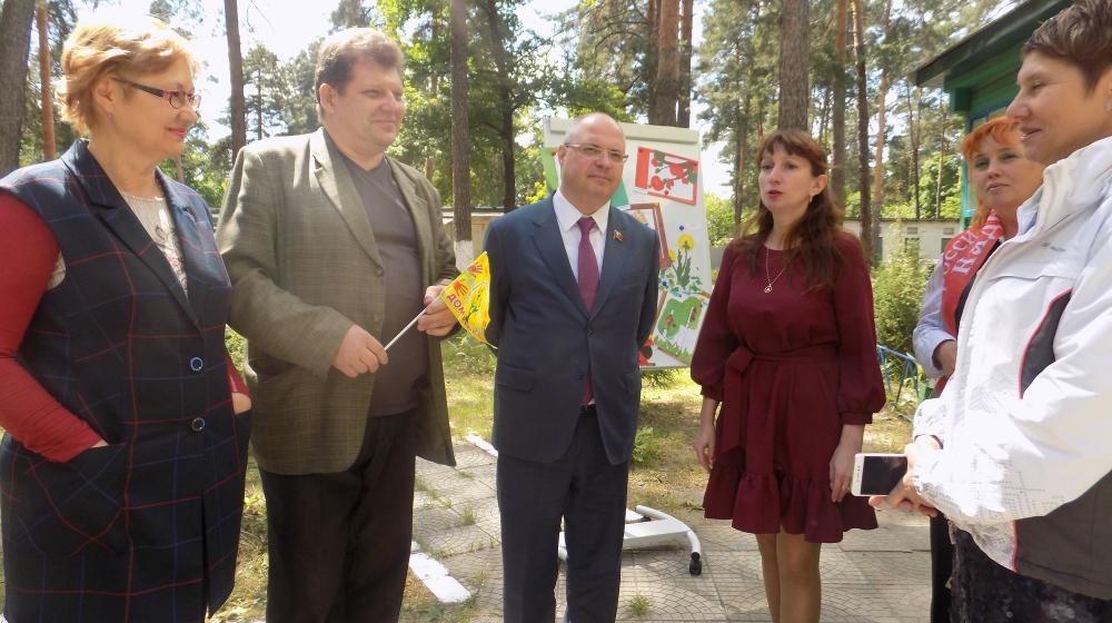 В день защиты детей депутат Госдумы Сергей Гаврилов посетил Воронежский областной специализированный Дом ребёнка