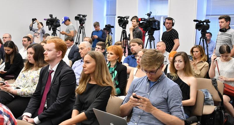 Кандидат в мэры Москвы от КПРФ Вадим Кумин представил свою предвыборную программу
