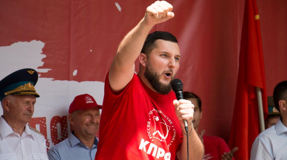Краснодарский край. Участники 3-тысячного митинга в Краснодаре сказали: Нет – «пенсионной реформе»! Правительство – в отставку!