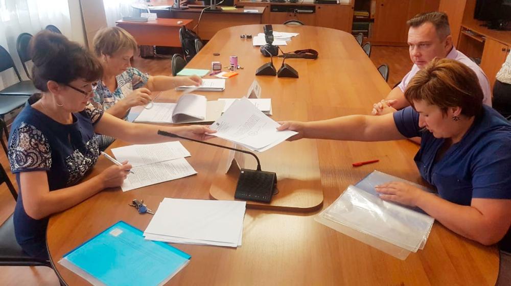 Татьяна Ракутина подала документы для участия в выборах губернатора Амурской области
