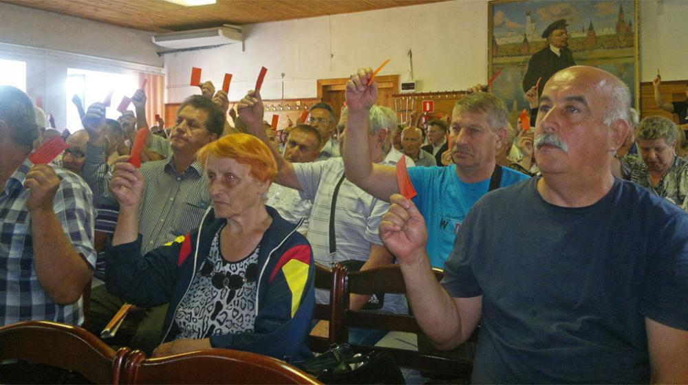 В Брянске прошло собрание инициаторов референдума против повышения пенсионного возраста
