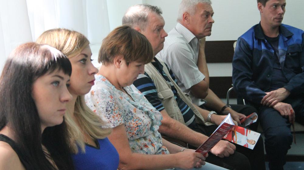 Кандидат в Губернаторы от КПРФ Аркадий Мурылёв встретился с трудовыми коллективами Псковской области