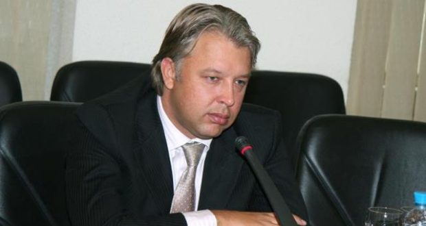 Кандидат в мэры Москвы от КПРФ В.В. Кумин относит решение жилищной проблемы к главным пунктам своей программы
