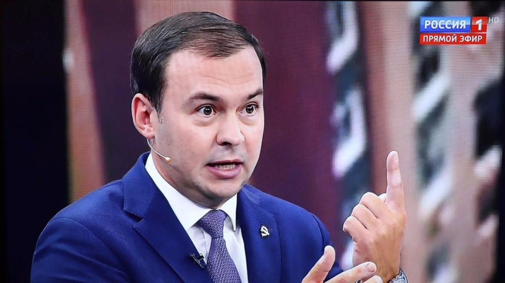 Юрий Афонин в эфире «России-1»: «Если государство не будет решать жилищную проблему, население страны продолжит сокращаться»