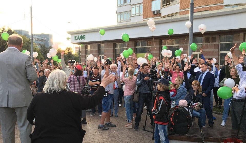 Москвичи выступили против "дома-монстра" на Мичуринском проспекте