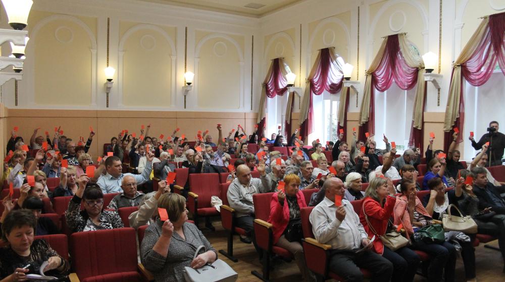 В Пскове прошло собрание инициаторов референдума против повышения пенсионного возраста