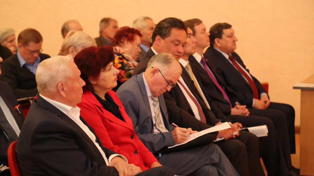 Пленум Иркутского обкома КПРФ состоялся под председательством Сергея Левченко