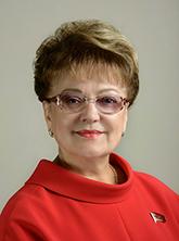 Первый секретарь Саратовского обкома КПРФ Ольга Алимова вручила почетную грамоту облдумы преподавателю музыкальной школы