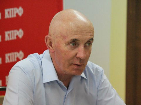 Депутат фракции КПРФ в Госдуме Юрий Синельщиков провёл приём граждан по личным вопросам