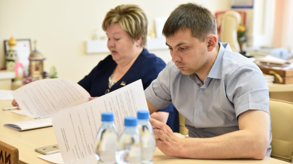 Республика Коми. Лидер коммунистов внес в региональный парламент заявление, осуждающее пенсионную реформу