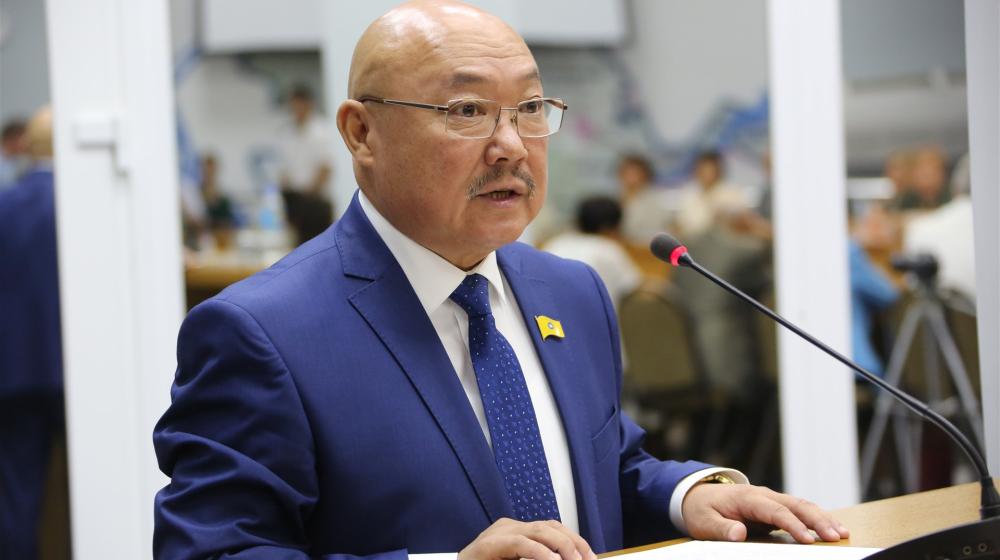 Первый секретарь Калмыцкого рескома КПРФ Николай Нуров выступил с трибуны межрегиональной научно-практической конференции