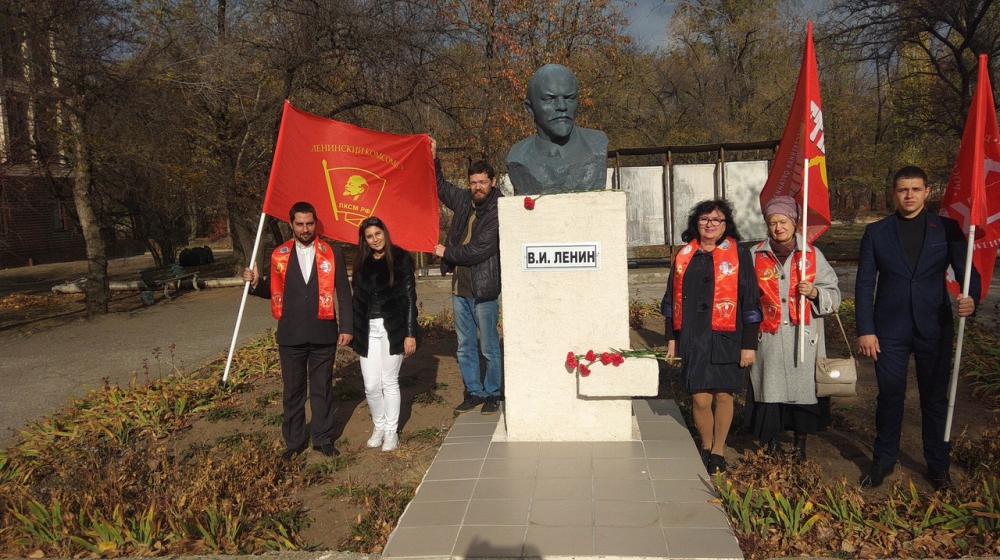 Волгоградская область. В Волжском прошли праздничные мероприятия, посвященные 100-летию Ленинского Комсомола 