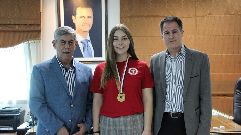 Марьяна Наумова, спортсменка Спортклуба КПРФ стала абсолютной чемпионкой Сирии и провела мастер-класс на российской авиабазе Хмеймим