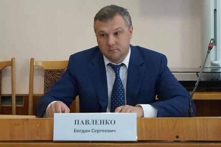 Богдан Павленко: Мы сократили повара и двух официантов главы Хакасии