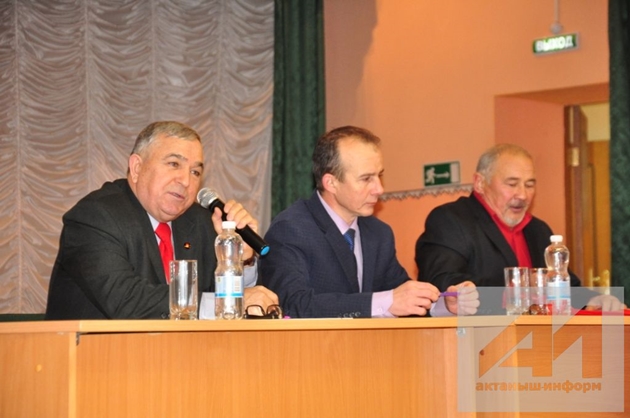 В Татарстане отремонтировали памятник Ленина