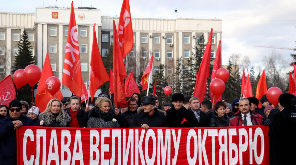 Хакасия. Провокаторы пытались сорвать праздничный митинг в Абакане 