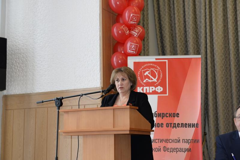 Вера Ганзя: Политические технологии Кремля дискредитируют государственную власть в России