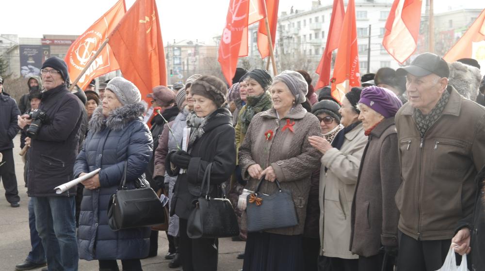 В столице Забайкалья коммунисты отметили День Великого Октября