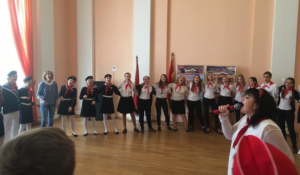 В Орле прошел конкурс знамённых групп и барабанщиков