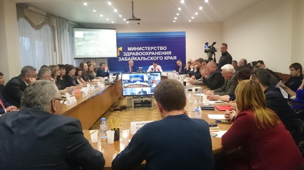 Забайкальский край. Депутаты-коммунисты озвучили проблемы забайкальцев краевому Минздраву