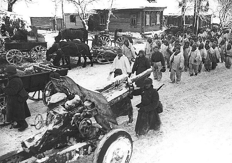 5 декабря 1941 года началось контрнаступление советских войск под Москвой