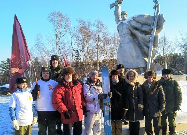 Курганские коммунисты и патриотические организации почтили память защитников города-героя Ленинграда