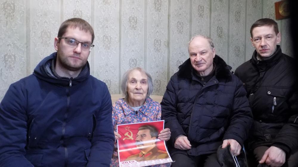 Воронежские коммунисты и депутат Госдумы Сергей Гаврилов поздравили горожан с годовщиной освобождения Воронежа