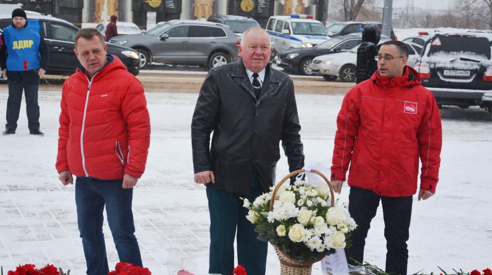 Оренбуржцы почтили память павших бойцов
