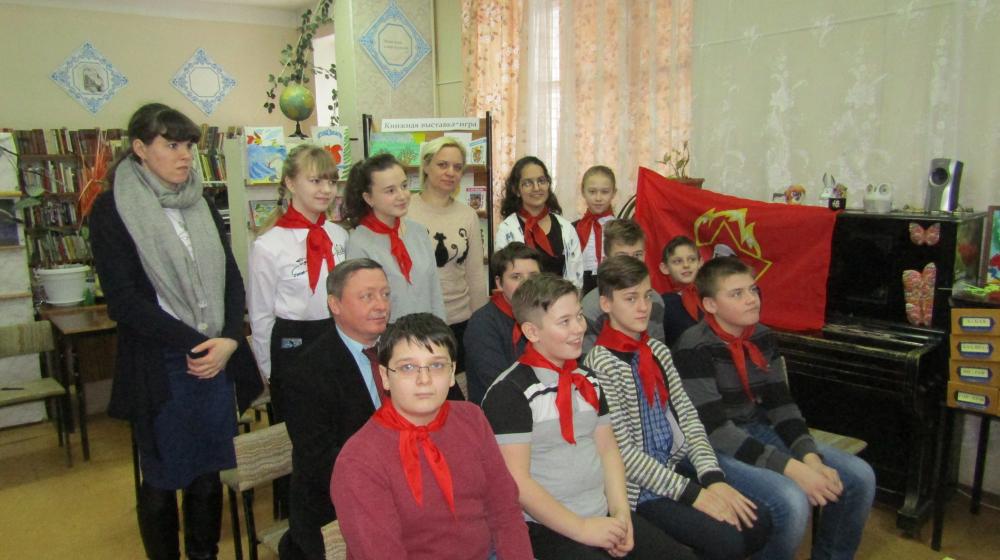 Ивановская область. Пионеры Кинешмы приняли участие в уроке мужества, посвященном 76-й годовщине разгрома немецко-фашистских войск в Сталинградской битве