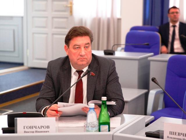 Лидер ставропольских коммунистов Виктор Гончаров: Цены на тепличные овощи в крае необходимо брать под контроль!