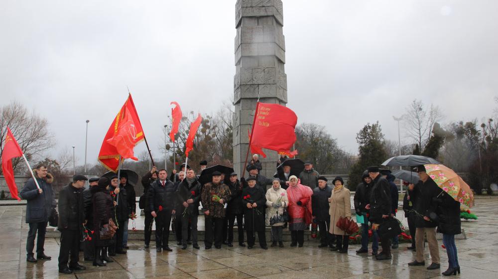 В Калининграде почтили память Сталина